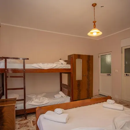 Hotel Belgjika 3*